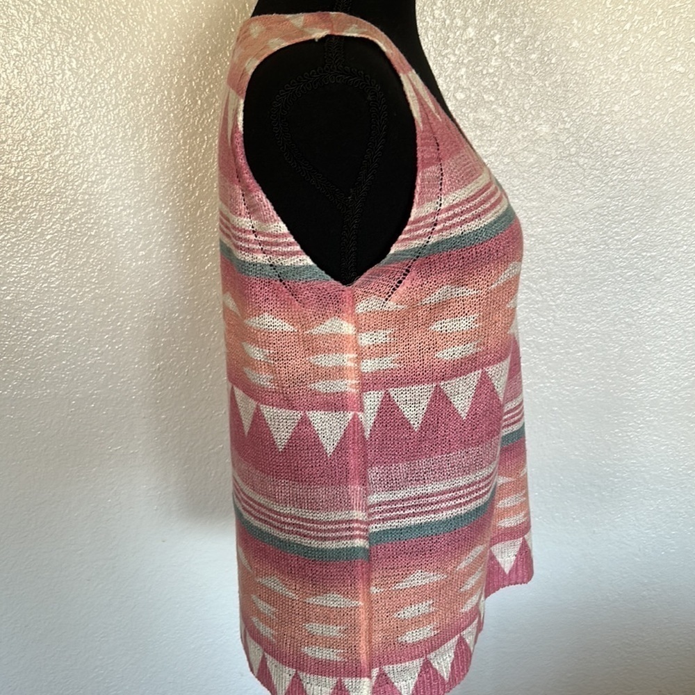 Aztec Print Knit Tank - Picture 3 of 6